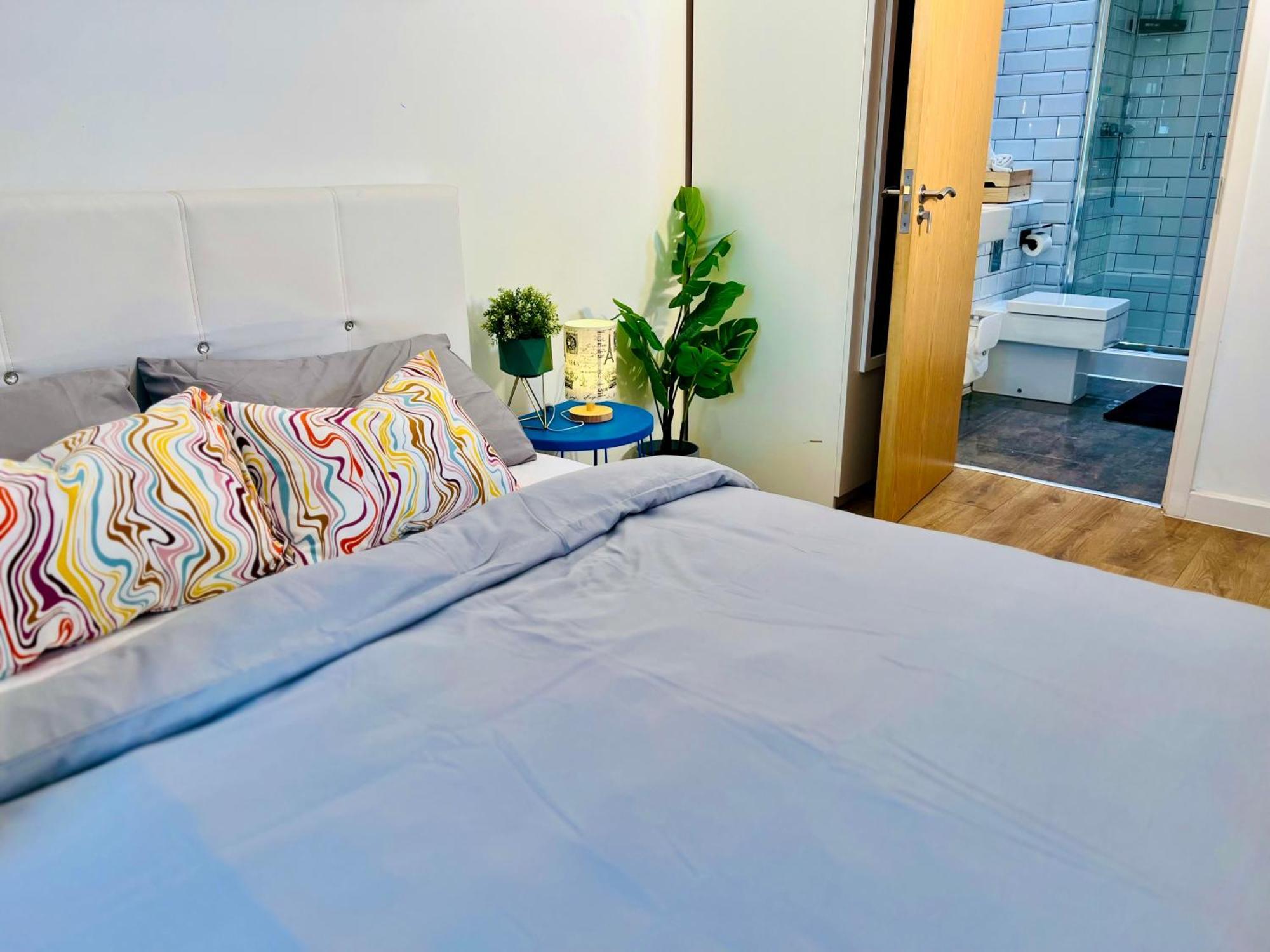 Appartamento Luxury Urban Tranquility At B1 Birmingham Esterno foto