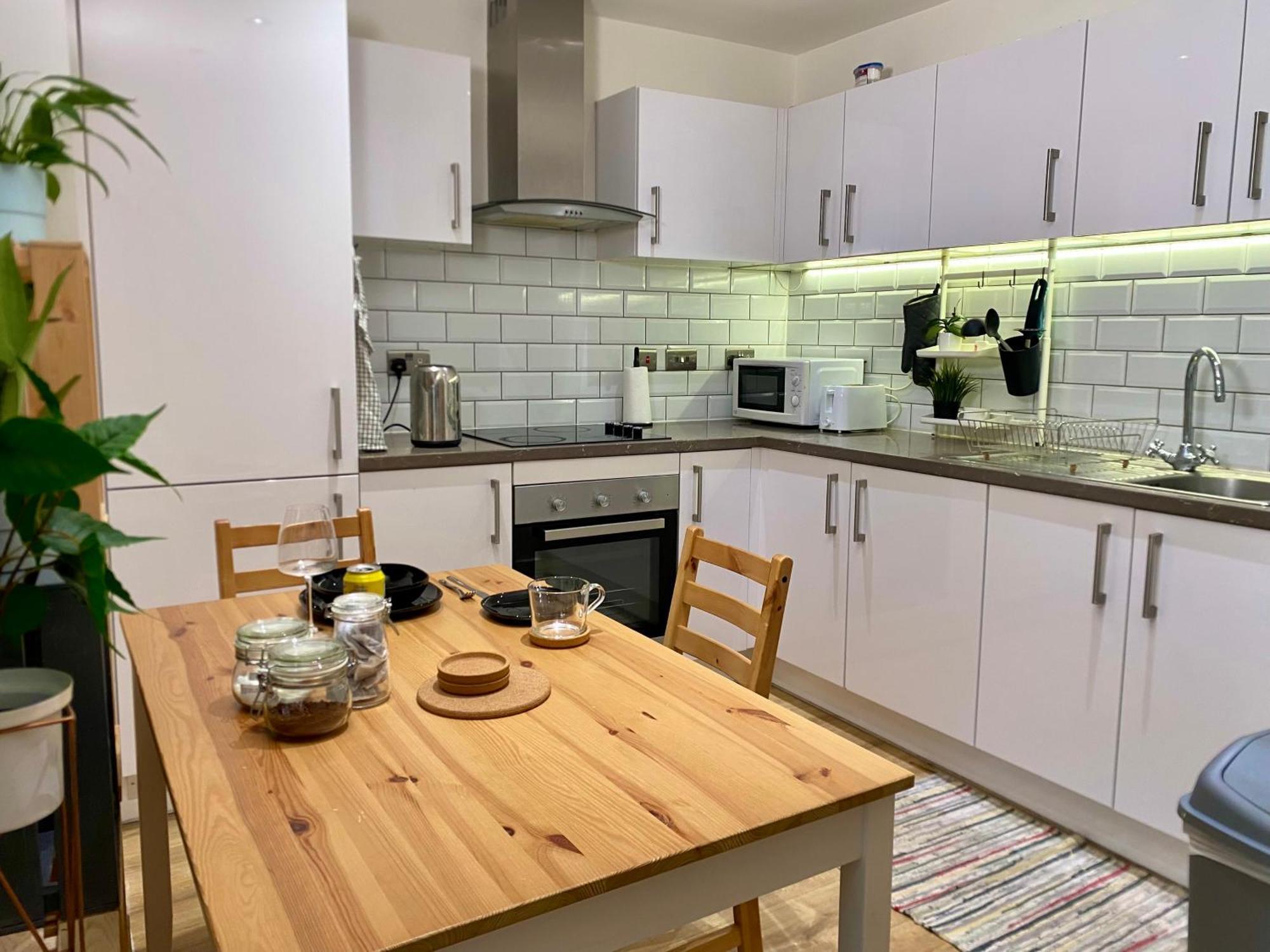 Appartamento Luxury Urban Tranquility At B1 Birmingham Esterno foto